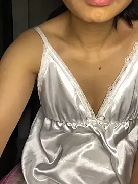 -Lilyn- online show from 04.24.26