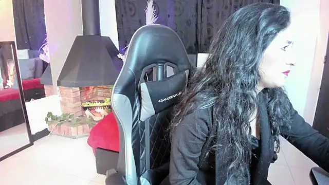 Snapshot of Vicky_Angeel chatting on 05.31.26 Vicky Angeel online show from 05.31.26