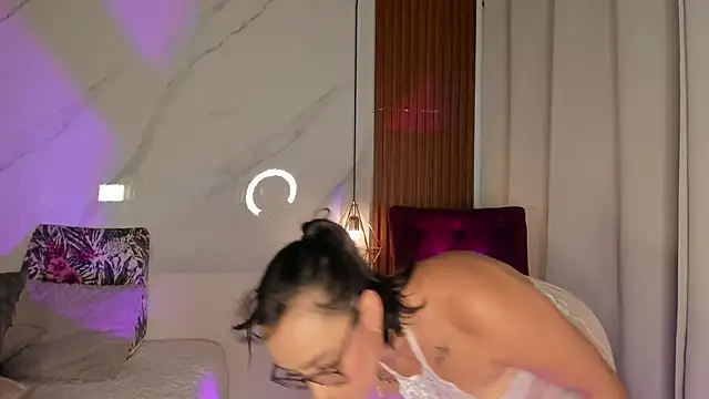 Jung-Zc online show from 04.22.26