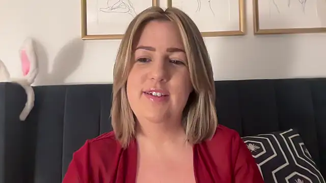 Snapshot of annabellewarick chatting on 06.06.26 annabellewarick online show from 06.06.26