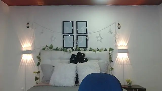 Sharon makelove online show from 04.14.26