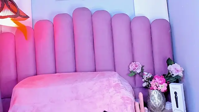 ZaraLuciana online show from 04.01.26