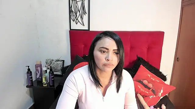 EstrellaSmmith online show from 07.22.26