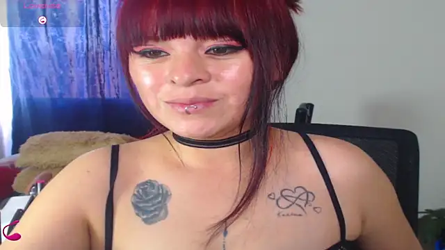 Snapshot of V_ALERY chatting on 04.20.26 V ALERY online show from 04.20.26