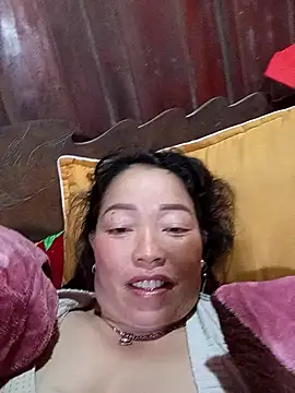 Yellow-pink online show from 03.24.26