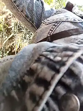 Yellow-pink online show from 04.09.26