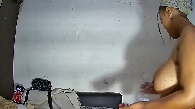 DirtyMelo online show from 04.15.26