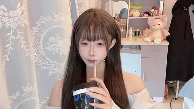 Snapshot of -peony- chatting on 03.31.26 -peony- online show from 03.31.26