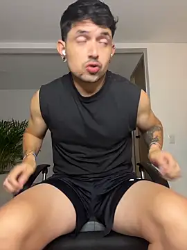 TroyeSavage online show from 04.01.26