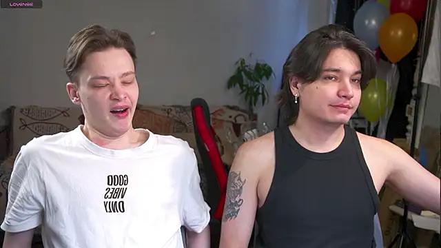 Snapshot of Badtwinkboys chatting on 03.23.26 Badtwinkboys online show from 03.23.26