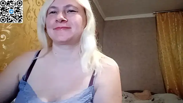 DiamondLady555 online show from 03.17.26