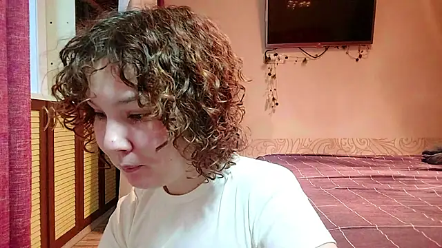 Snapshot of OlivaArashiro chatting on 03.11.26 OlivaArashiro online show from 03.11.26
