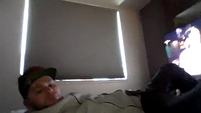 Snapshot of occasionalride1 chatting on 06.18.26 occasionalride1 online show from 06.18.26