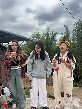 SG-0310 online show from 04.21.26