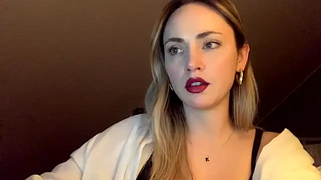 ScarlettSensitive online show from 03.23.26