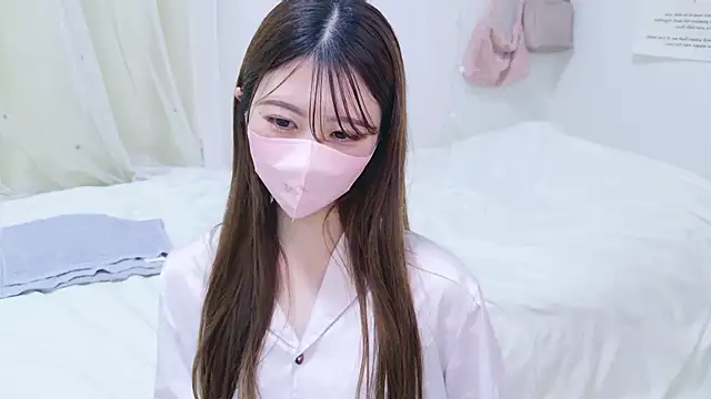 Snapshot of Yua-channel_ chatting on 05.16.26 Yua-channel online show from 05.16.26