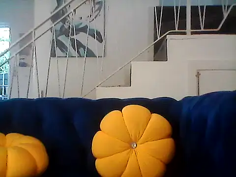 Snapshot of Thickdarkbby chatting on 04.05.26 Thickdarkbby online show from 04.05.26