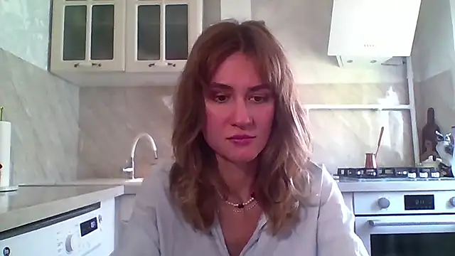 ElenoreHolguin online show from 04.17.26