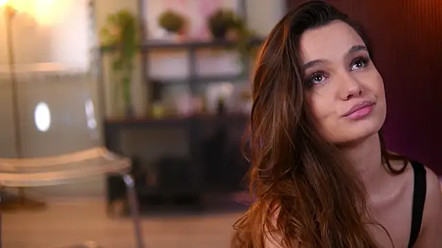 Lena Laurent online show from 03.21.26