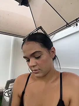 Bella-Ferrer online show from 03.19.26