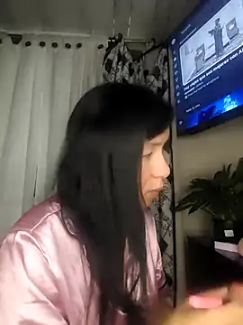 Snapshot of Camillemonroe_ chatting on 04.30.26 Camillemonroe online show from 04.30.26