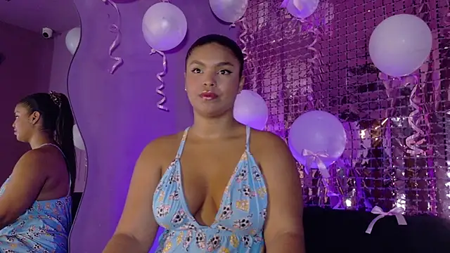 ZoeyMonroe  online show from 06.12.26