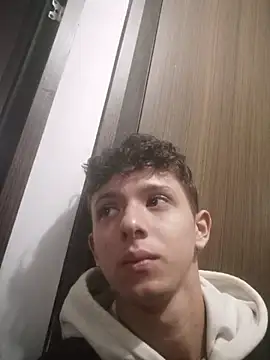 Daniel Roy online show from 04.08.26