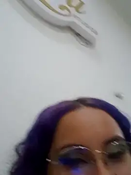 Liily Foxxy online show from 04.27.26