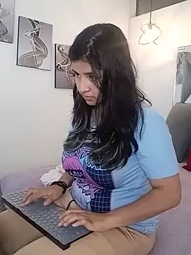 Snapshot of Liily_Foxxy chatting on 05.12.26 Liily Foxxy online show from 05.12.26