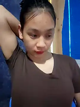 Snapshot of -Hicici- chatting on 05.15.26 -Hicici- online show from 05.15.26