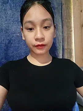 Snapshot of -Hicici- chatting on 06.14.26 -Hicici- online show from 06.14.26