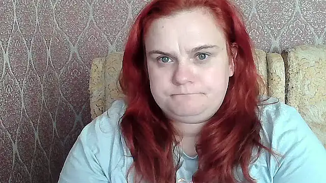 Snapshot of DollyGersonn chatting on 04.02.26 DollyGersonn online show from 04.02.26