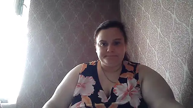 Snapshot of DollyGersonn chatting on 06.16.26 DollyGersonn online show from 06.16.26