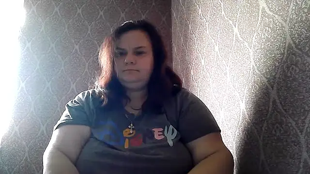 Snapshot of DollyGersonn chatting on 06.20.26 DollyGersonn online show from 06.20.26