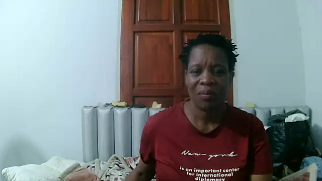 JoycyQueen online show from 04.14.26