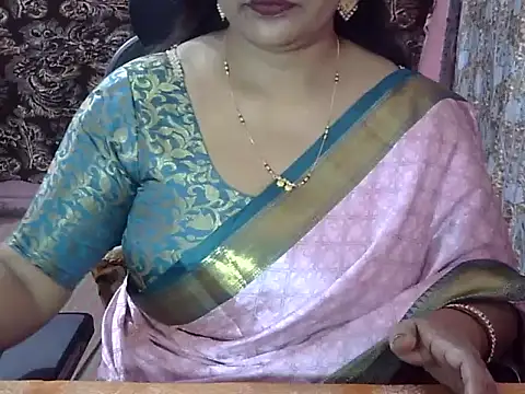 PINKI 012 online show from 03.21.26