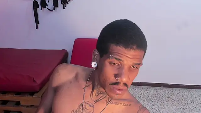 raven  crow online show from 03.10.26