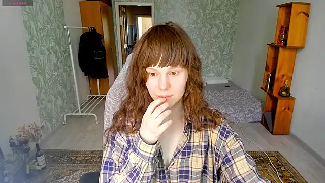 NikiCozy online show from 06.28.26