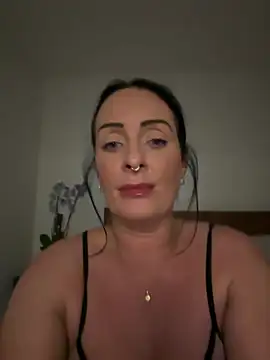 Freya-lane online show from 03.14.26