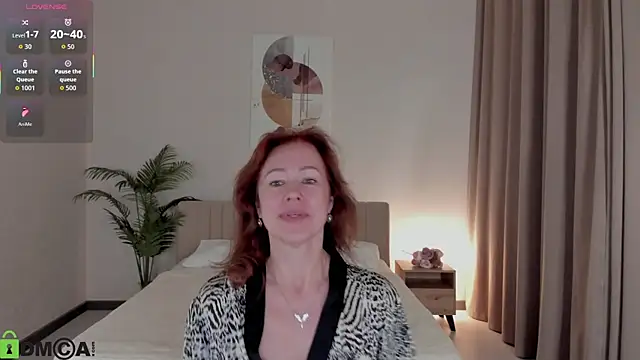 Snapshot of LeticiaRomano chatting on 05.11.26 LeticiaRomano online show from 05.11.26