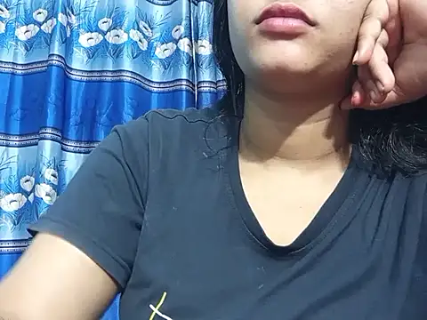 Emma 4433 online show from 03.16.26