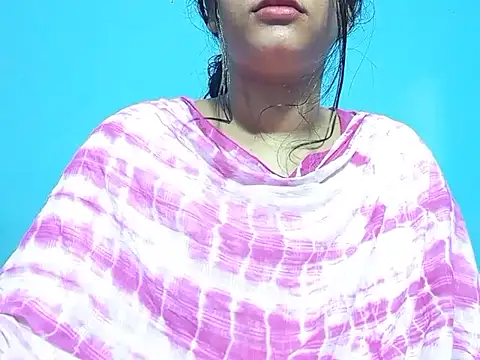 Emma 4433 online show from 04.05.26