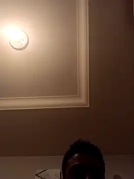 lucassos1 online show from 04.16.26