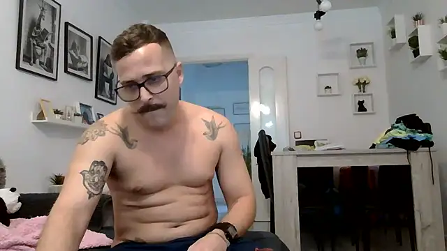 Snapshot of yanick931 chatting on 06.13.26 yanick931 online show from 06.13.26