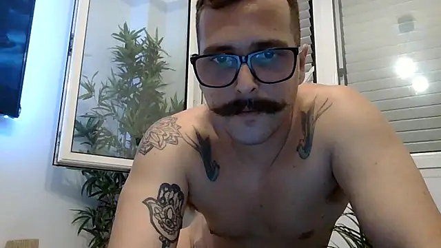 Snapshot of yanick931 chatting on 07.27.26 yanick931 online show from 07.27.26