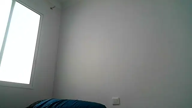 Snapshot of yanick931 chatting on 07.28.26 yanick931 online show from 07.28.26