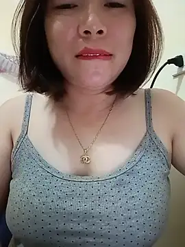 SingleeMomm online show from 06.21.26