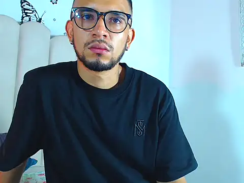 DiemMartinez01 online show from 03.12.26