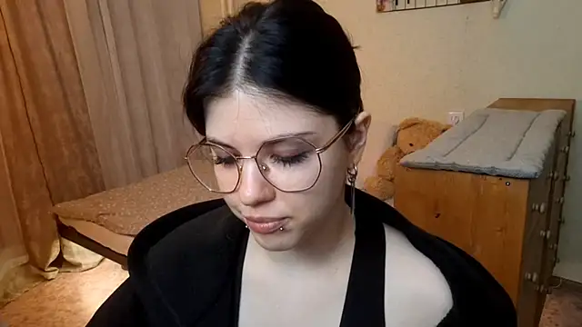 MiaTemptress online show from 04.16.26