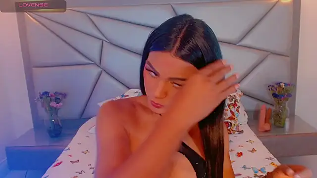 tiifannysexyhot online show from 04.19.26